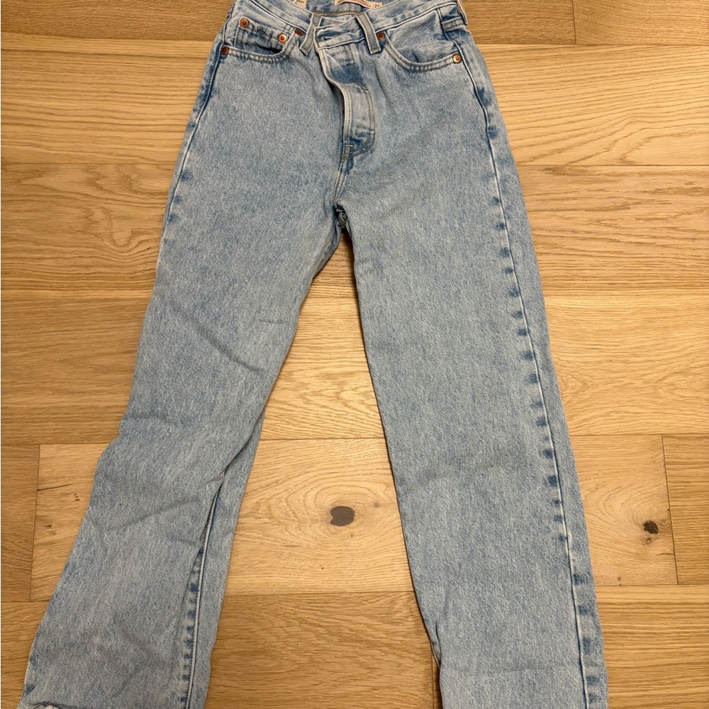 Levi's Light Blue Ribcage Straight Ankle Jeans